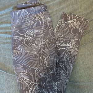 CALIA by Carrie Underwood workout leggings
